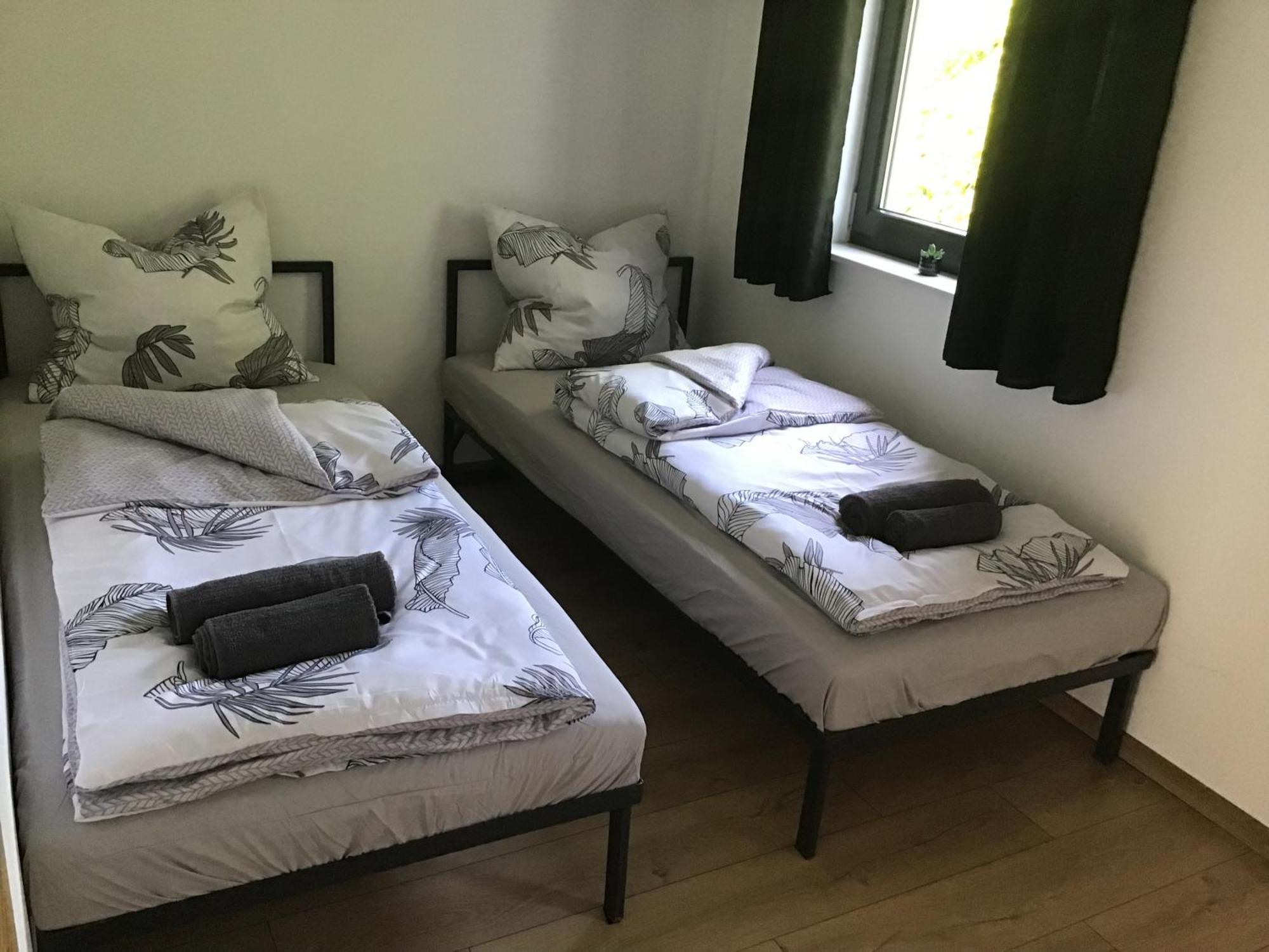Szklane Domki Insko Ngoại thất bức ảnh